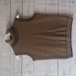 Apostrophe  turtleneck sweater vest